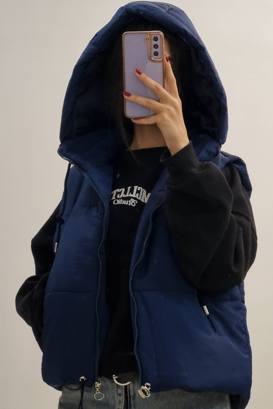 پافر کلاه دار فری سایز قد۵۵ مشکی